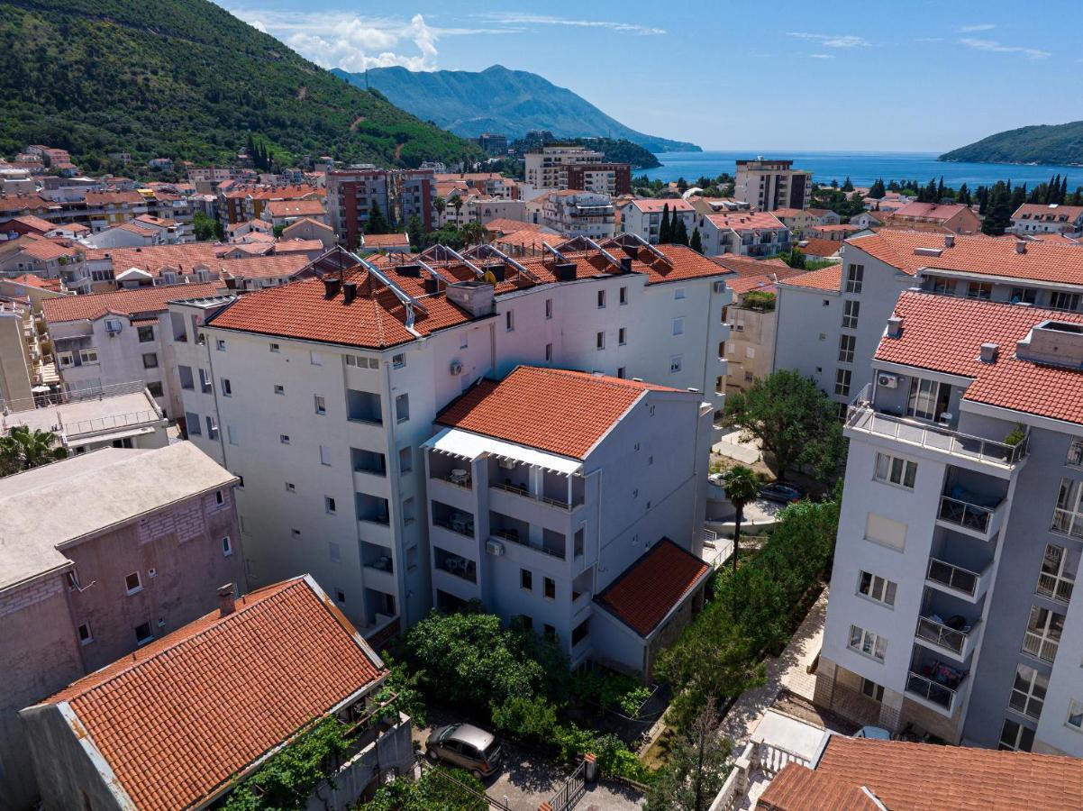Marea Apartments بودفا المظهر الخارجي الصورة