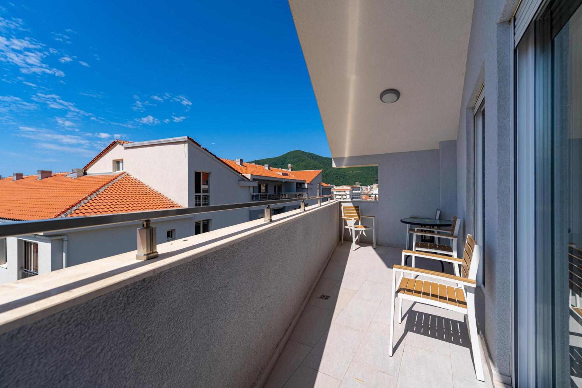Marea Apartments بودفا المظهر الخارجي الصورة